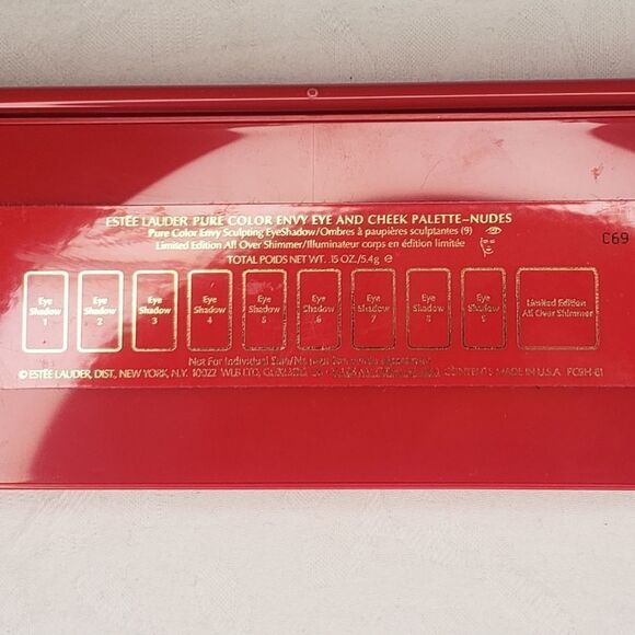 Estee Lauder eye and cheek palette Nude - Picture 4 of 5